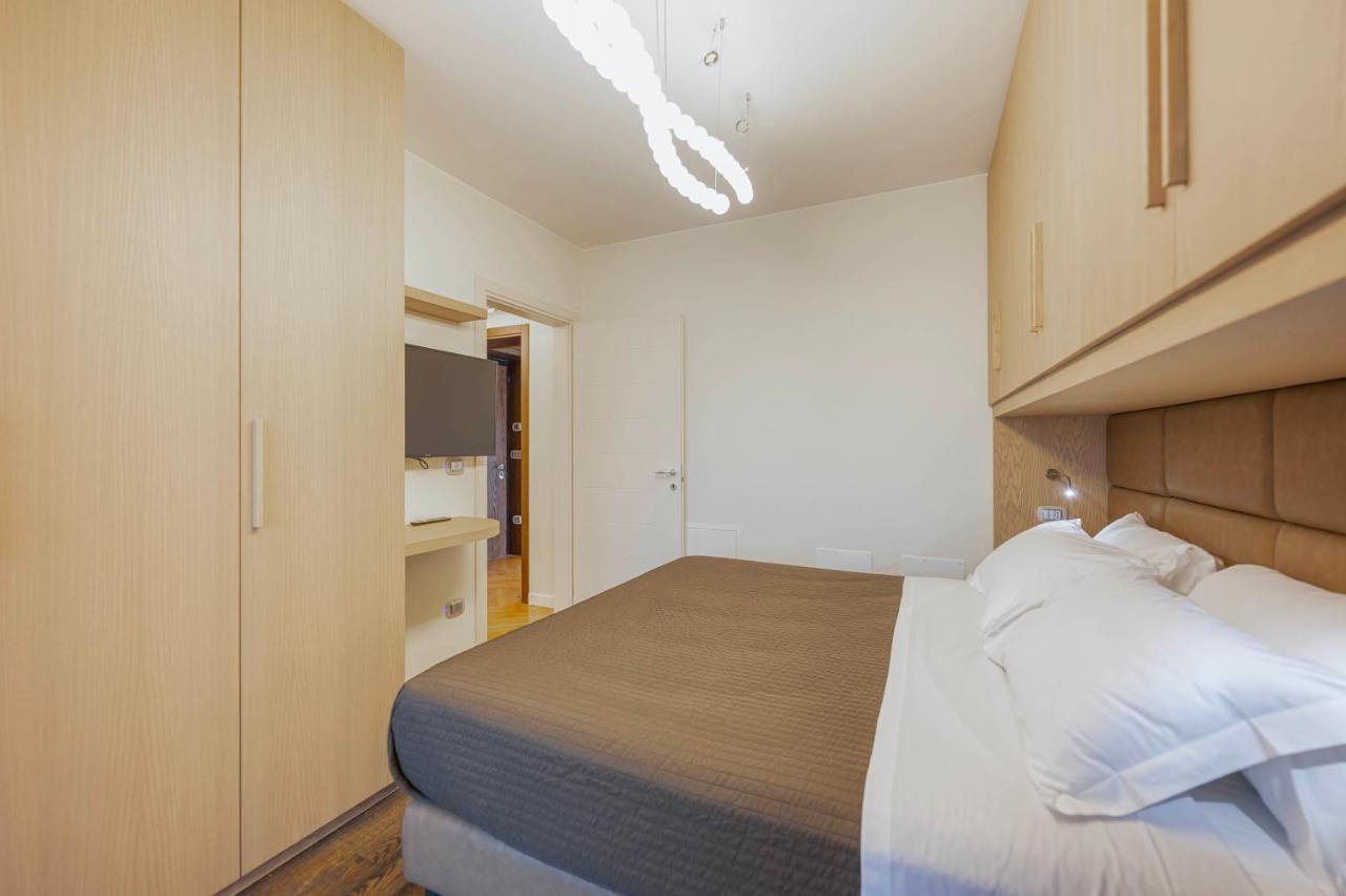Venice New Luxury Penthouse - Free Parking And Roof Terrace Mestre Exterior foto